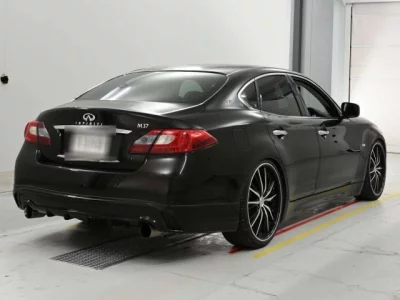 Nissan Fuga