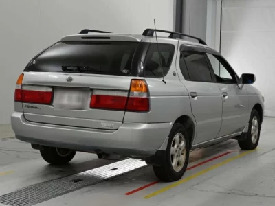 Nissan R'nessa