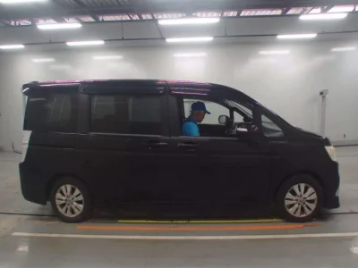Honda STEP WAGON