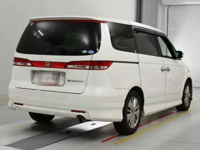 Honda Elysion