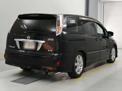 Nissan Presage