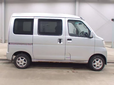 Daihatsu Hijet Cargo