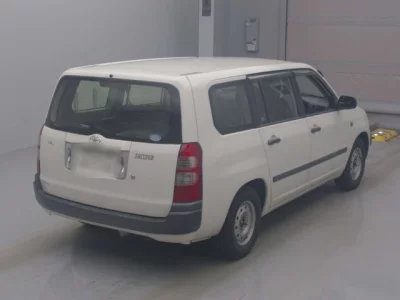 Toyota Succeed
