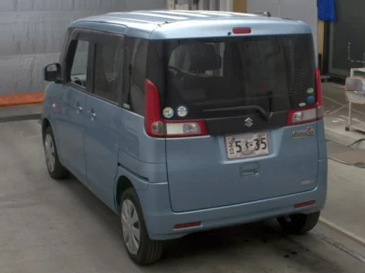 Suzuki Spacia