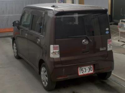 Daihatsu Move Conte