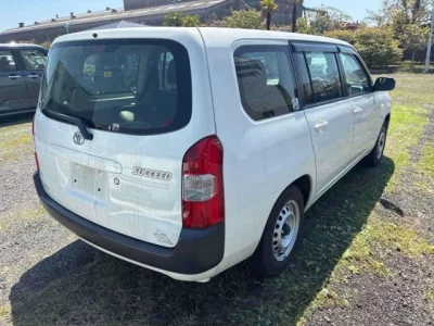 Toyota Succeed
