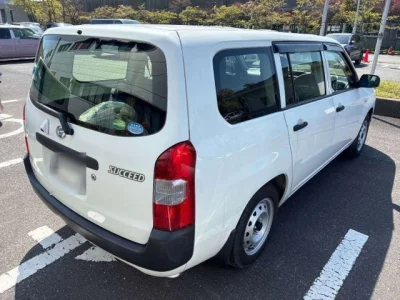 Toyota Succeed