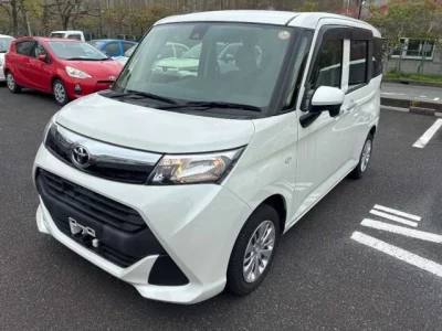 Toyota TANK