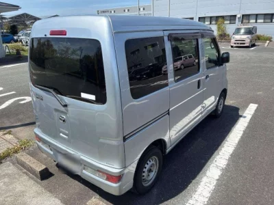 Toyota Pixis Van