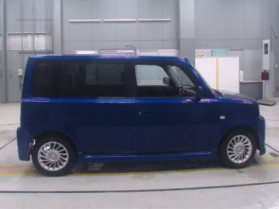 Toyota bB