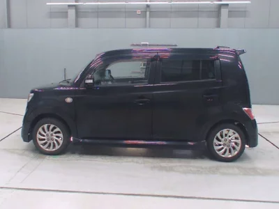 Toyota bB