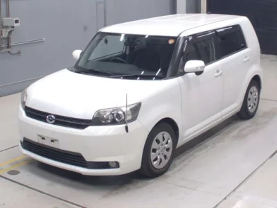 Toyota Corolla Rumion