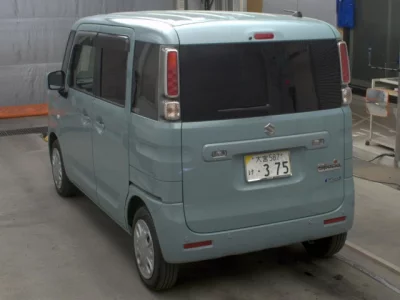 Suzuki Spacia