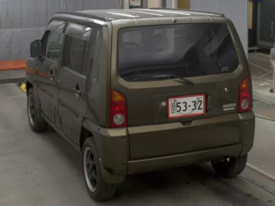 Daihatsu Naked