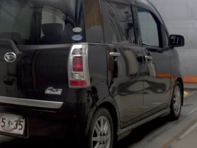 Daihatsu TANTO EXE