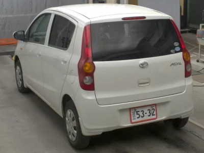 Daihatsu Mira