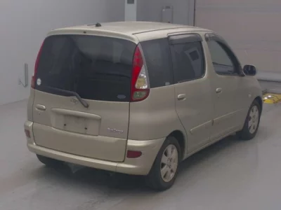 Toyota FUNCARGO