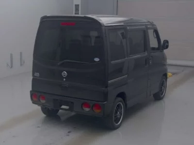 Nissan CLIPPER RIO