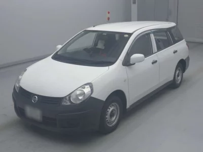 Nissan AD