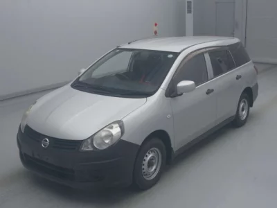 Nissan AD