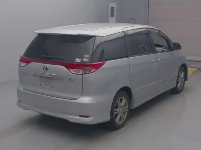 Toyota ESTIMA HYBRID