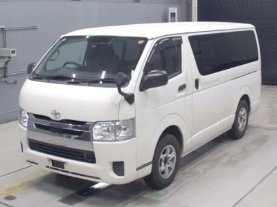 Toyota RegiusAce