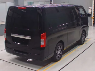 Nissan Caravan