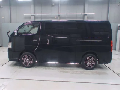 Nissan Caravan