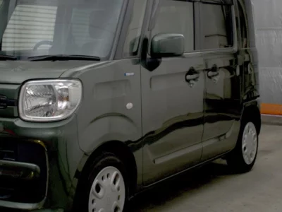 Suzuki Spacia