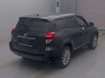 Toyota Vanguard