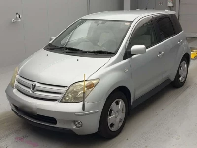 Toyota IST
