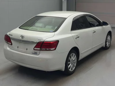 Toyota Premio