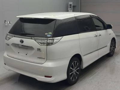 Toyota ESTIMA HYBRID