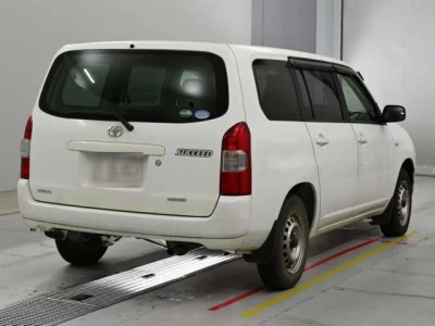 Toyota SUCCEED