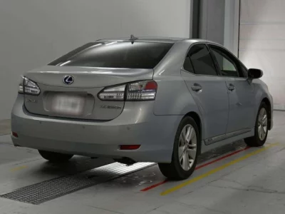 Lexus HS250h