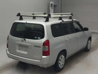 Toyota SUCCEED