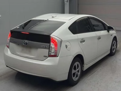 Toyota PRIUS PHV