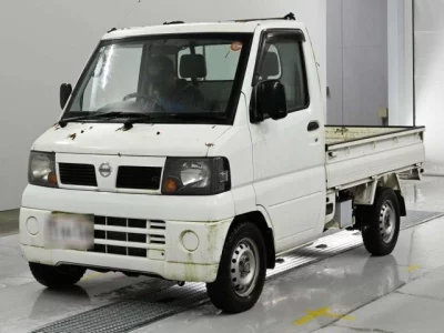 Nissan CLIPPER TRUCK