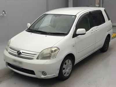 Toyota Raum