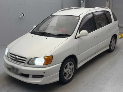 Toyota Ipsum