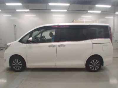 Toyota Esquire