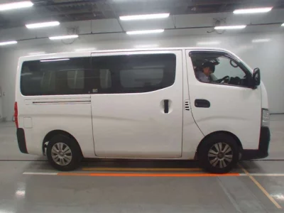 Nissan Caravan