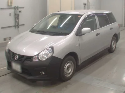 Nissan AD