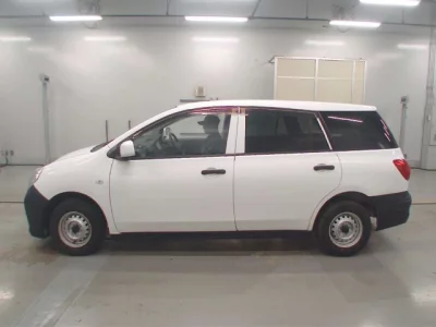 Nissan AD