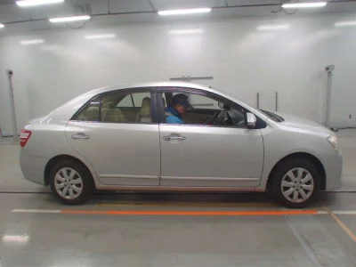 Toyota Premio