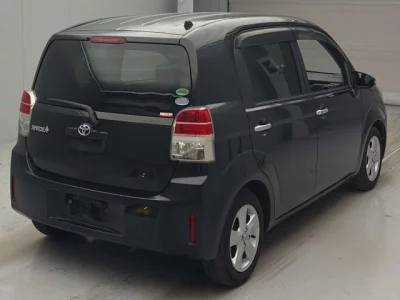 Toyota Spade