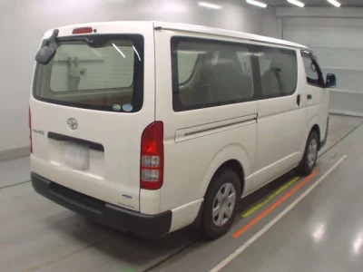 Toyota RegiusAce