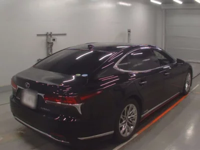 Lexus LS500h