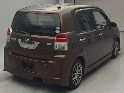 Toyota Spade