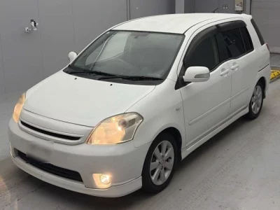 Toyota Raum